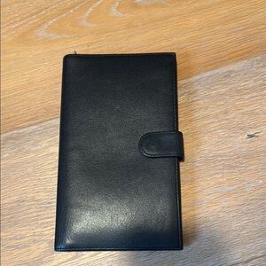 Brookstone Black Leather International Travel Wallet
